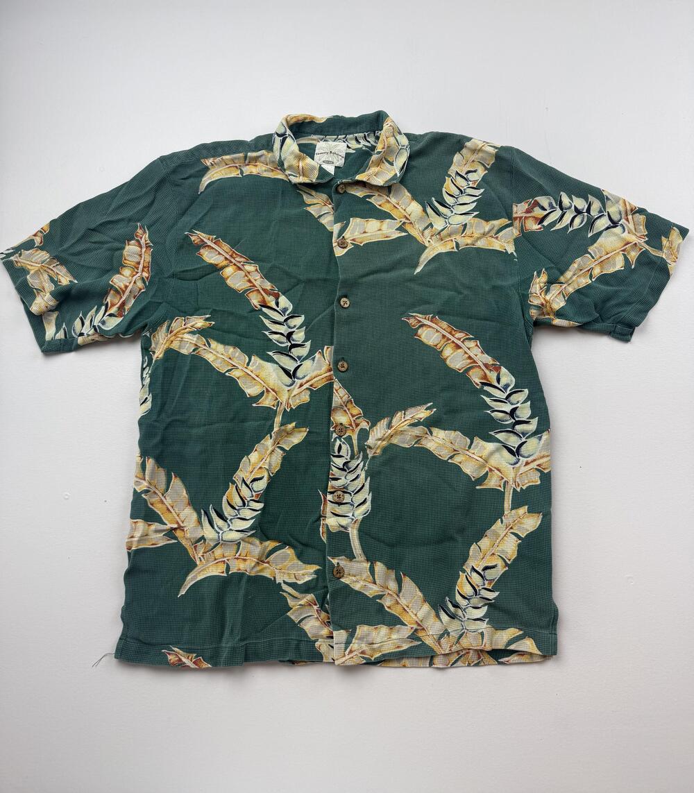 Tommy Bahama Relax Shirt Mens Large Green Silk Hawaiian Tropical Camp Button-Up